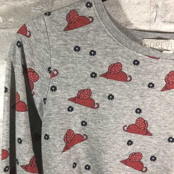 Forever 21 Gray Mouse Sweater - Picture 4 of 4